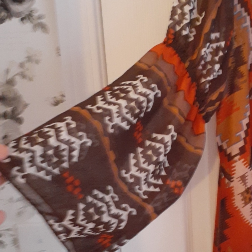 Tunic - Picture 3 of 3